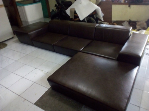 Service Kursi Sofa Tangerang Ganti kulit sofa di tangerang